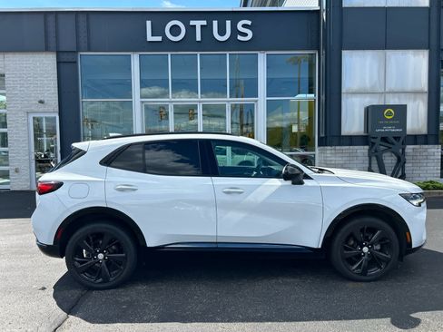 Used 2021 Buick Envision Essence w/ Technology Package I AWD/4WD image 13
