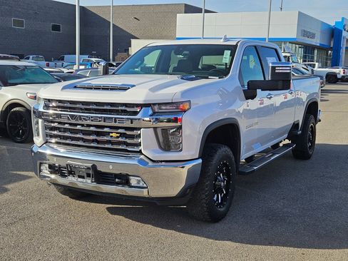 Used 2020 Chevrolet Silverado 2500 LTZ w/ Technology Package image 8