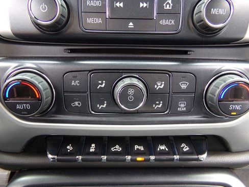 Used 2018 GMC Sierra 1500 SLT image 47