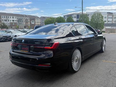 Used 2020 BMW 740i xDrive w/ Cold Weather Package image 9