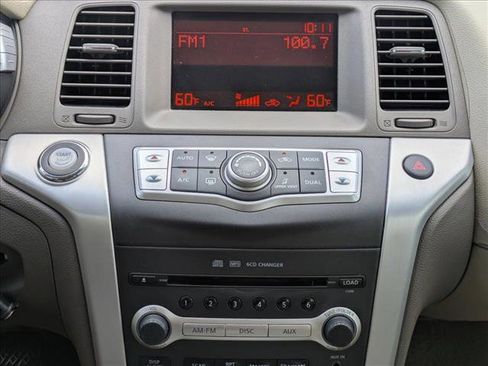 Used 2010 Nissan Murano S FWD image 13