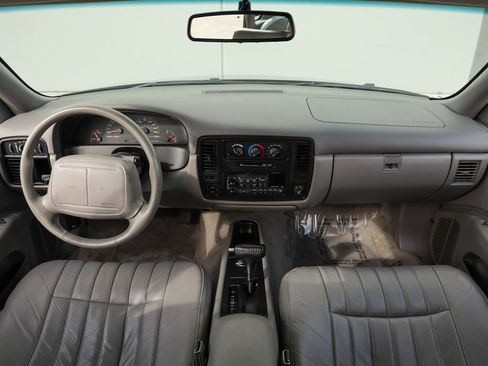 Used 1996 Chevrolet Impala SS RWD image 26