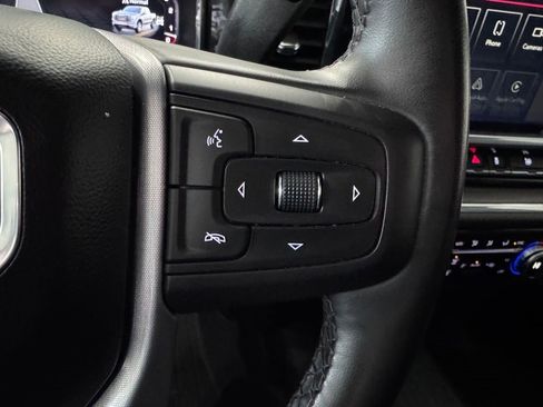 Certified 2025 GMC Sierra 1500 SLT AWD/4WD image 18