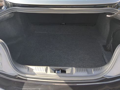 Used 2025 Ford Mustang GT Premium image 38