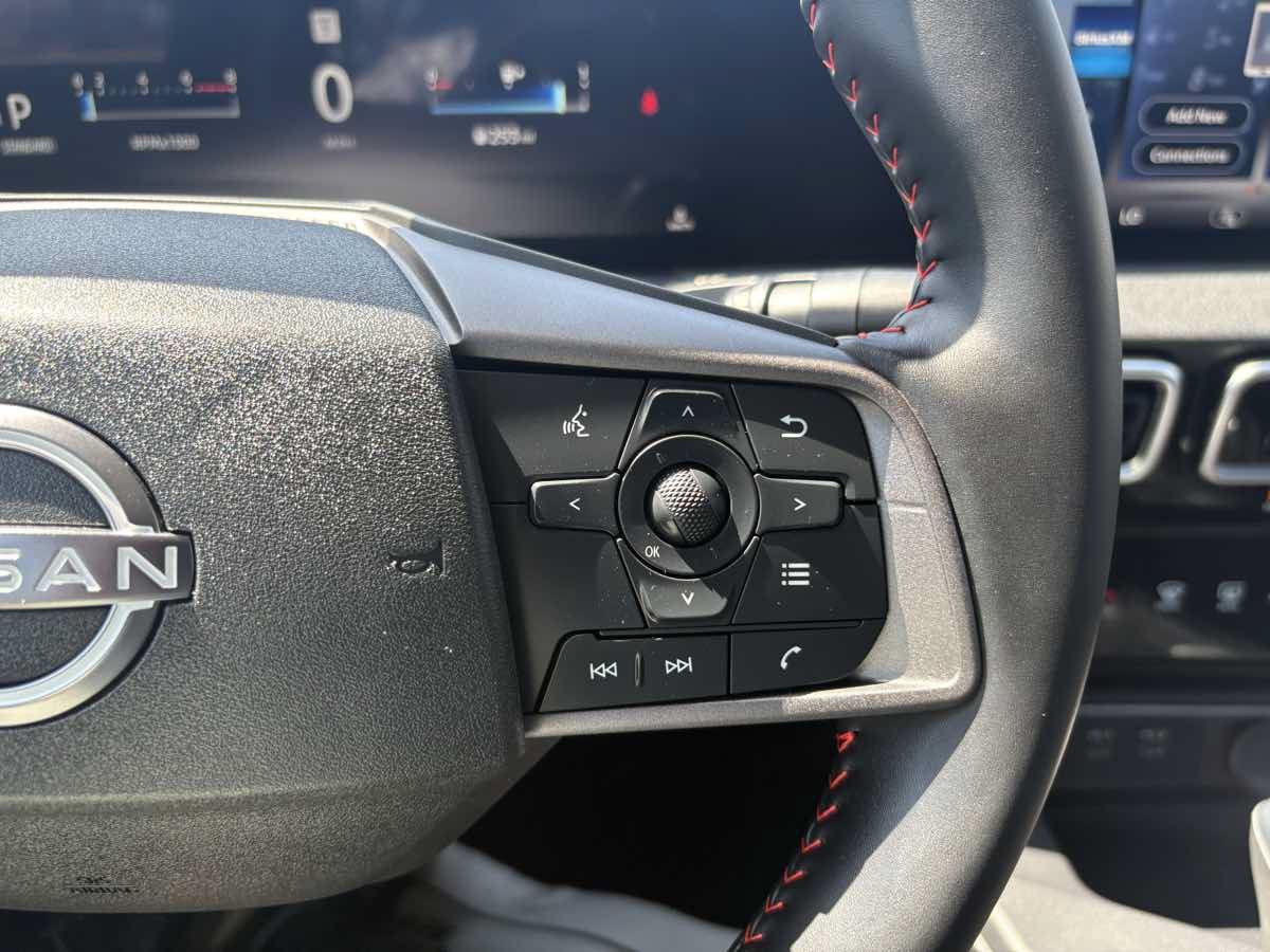 Used 2026 Nissan Sentra SR w/ Floor Mat Package FWD image 25