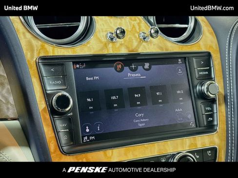 Used 2019 Bentley Bentayga AWD/4WD image 8