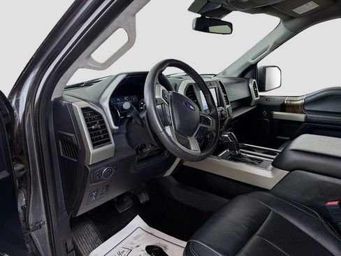 Used 2020 Ford F150 Lariat image 17