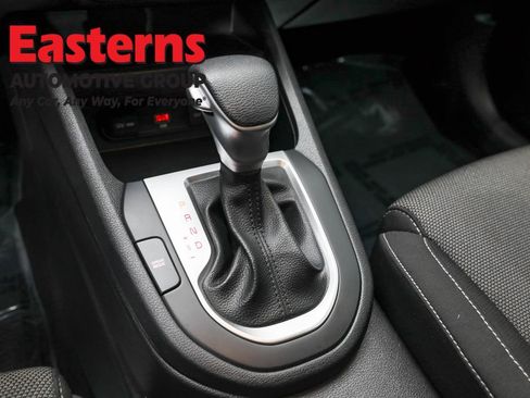 Used 2023 Kia Forte LXS image 13