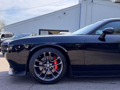 Used 2021 Dodge Challenger R/T Scat Pack RWD image 10
