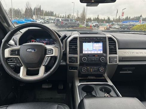 Certified 2019 Ford F250 Lariat w/ Lariat Ultimate Package image 6