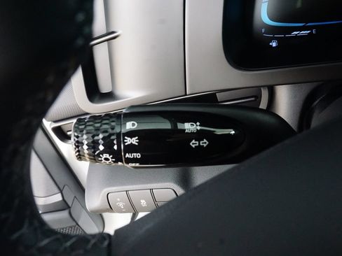 New 2026 Hyundai Elantra Sport FWD image 13