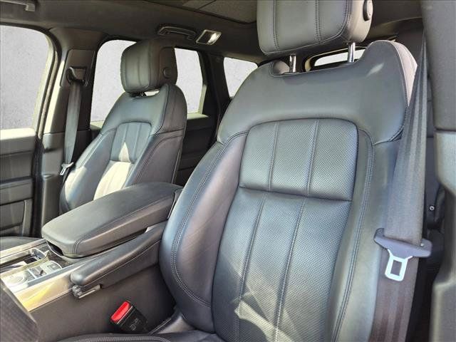 Used 2019 Land Rover Range Rover Sport HSE AWD/4WD image 11