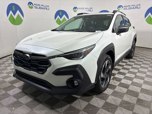 Certified 2025 Subaru Crosstrek 2.5i Limited w/ Crosstrek Mirror Package image 3