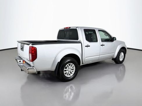 Used 2018 Nissan Frontier SV AWD/4WD image 8