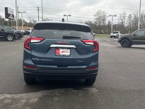 Certified 2024 GMC Terrain SLE AWD/4WD image 5