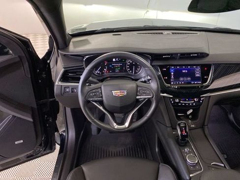 Used 2024 Cadillac XT6 Premium Luxury w/ LPO, Floor Liner Package FWD image 34