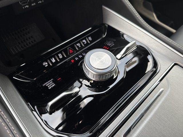 New 2026 Jeep Grand Wagoneer Limited AWD/4WD image 32