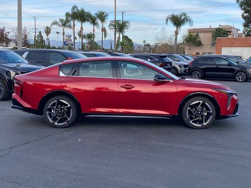 New 2025 Kia K4 EX FWD image 2
