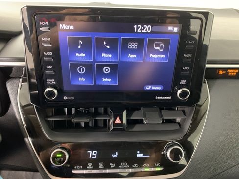 Used 2022 Toyota Corolla LE image 24