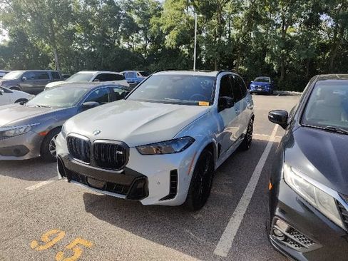 Used 2025 BMW X5 M60i AWD/4WD image 8