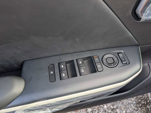 New 2025 Kia K4 GT-Line w/ GT-Line Premium Package FWD image 30