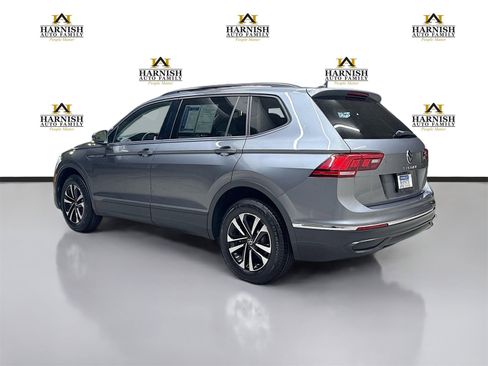 Used 2022 Volkswagen Tiguan S image 7