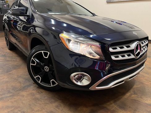Used 2018 Mercedes-Benz GLA 250 SEDAN image 37