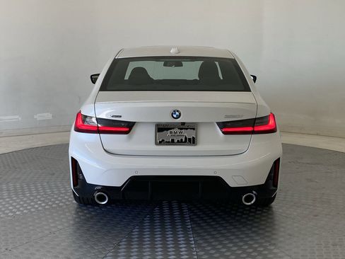 Used 2025 BMW 330i xDrive Sedan w/ M Sport Package image 9