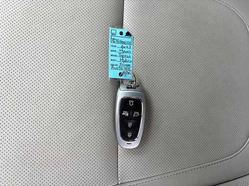 Certified 2023 Hyundai Tucson SEL image 38