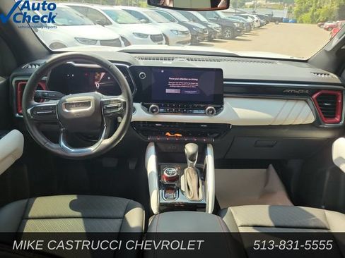 Used 2024 GMC Canyon AT4X AWD/4WD image 10