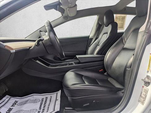 Used 2018 Tesla Model 3 Long Range image 10