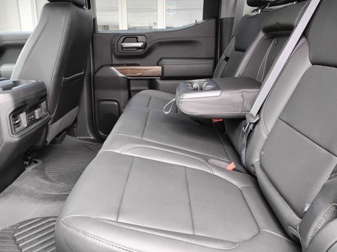 Used 2020 Chevrolet Silverado 1500 LT Trail Boss image 18