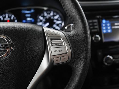 Used 2016 Nissan Rogue SL AWD/4WD image 26