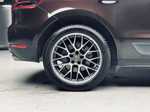 Used 2018 Porsche Macan S AWD/4WD image 41
