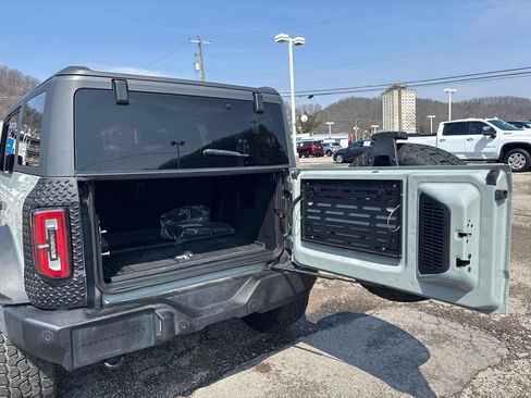 Used 2022 Ford Bronco Wildtrak AWD/4WD image 28
