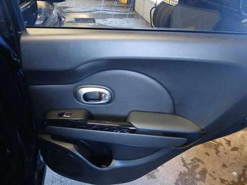 Used 2018 Kia Soul + w/ Audio Package image 46