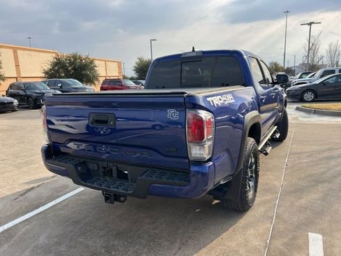 Used 2023 Toyota Tacoma TRD Off-Road w/ Technology Package image 5