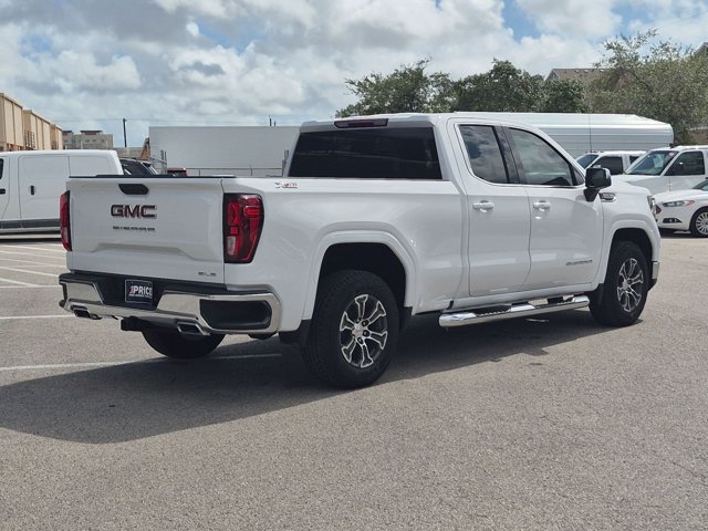 Used 2025 GMC Sierra 1500 SLE AWD/4WD image 5