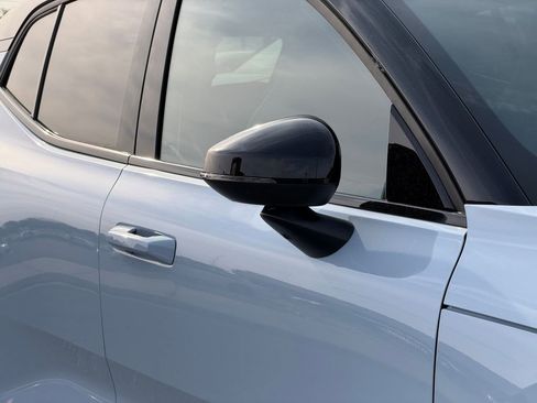 New 2026 Volvo EX30 Ultra image 4