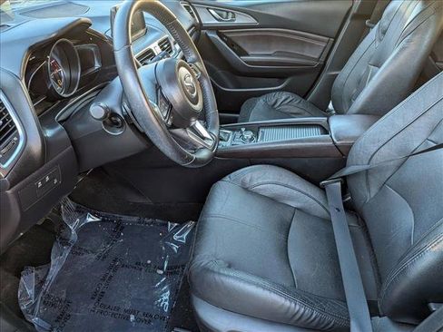 Used 2018 MAZDA MAZDA3 Grand Touring w/ Premium Equipment Package image 16