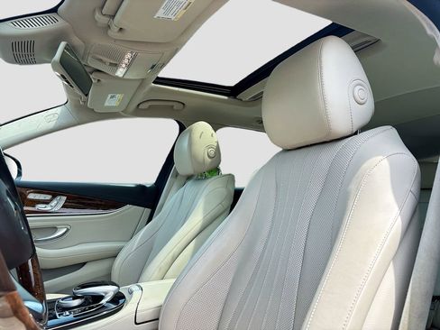 Used 2018 Mercedes-Benz E 400 4MATIC Wagon image 44