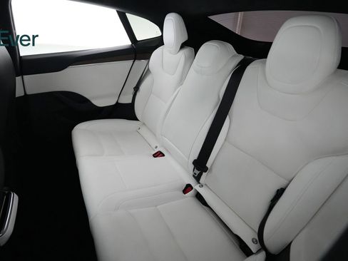 Used 2022 Tesla Model S AWD/4WD image 24