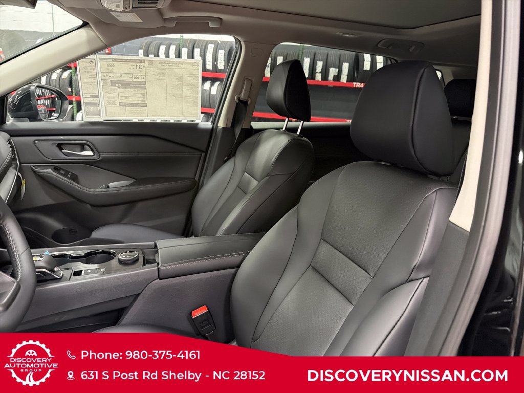 New 2026 Nissan Rogue Dark Armor AWD/4WD image 13