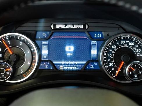 Used 2024 RAM 3500 Laramie w/ Towing Technology Group image 20