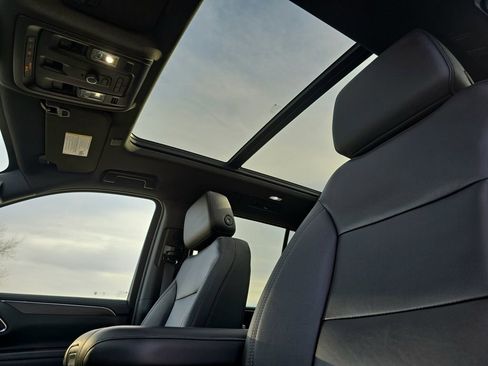 Used 2023 Chevrolet Tahoe Z71 image 16