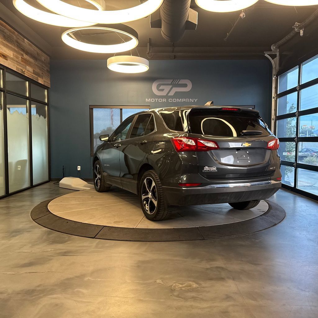 Used 2021 Chevrolet Equinox LT AWD/4WD image 5