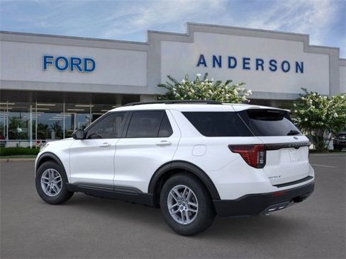 New 2026 Ford Explorer Active w/ Active Comfort Package image 4