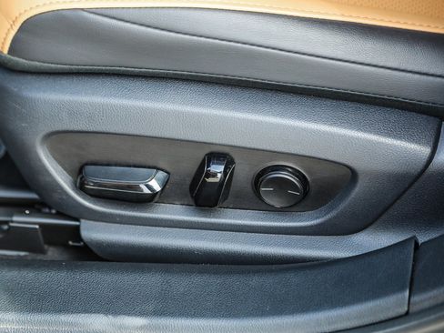 Used 2023 Lexus ES 350 FWD image 19