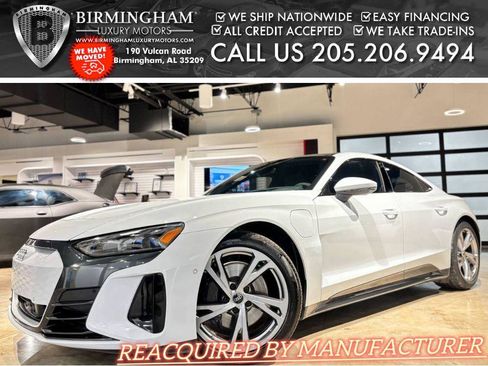 Used 2023 Audi e-tron GT Prestige w/ Prestige Package image 2