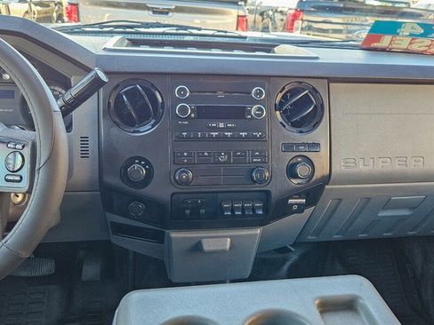 Used 2014 Ford F350 XL w/ Power Equipment Group image 18